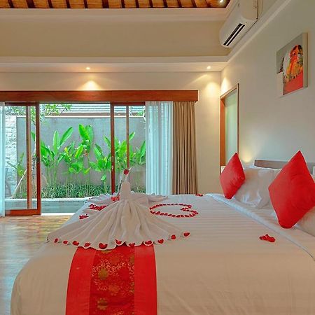 Sanata Luxury Villa Canggu Екстериор снимка